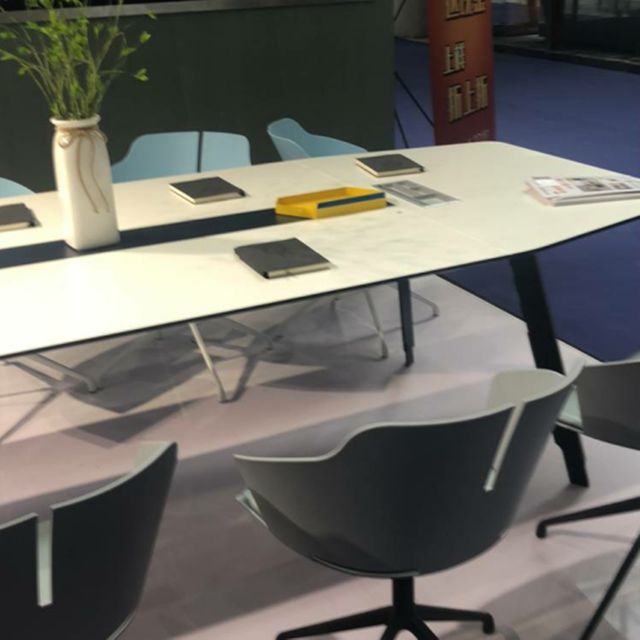 Vattent&auml;t 12 mm Hpl panel f&ouml;r bordsskiva