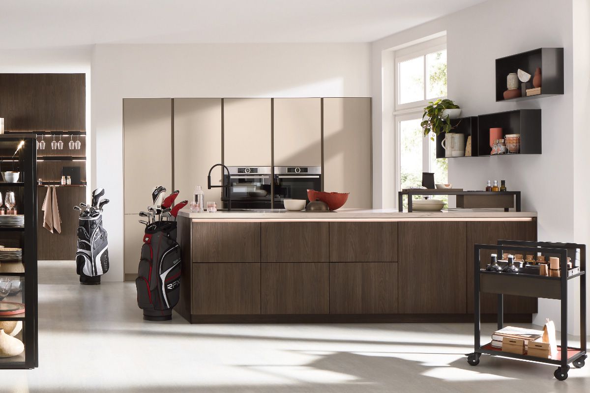 Panneaux thermoform&eacute;s vs panneaux ignifuges HPL&nbsp;: explication des principales diff&eacute;rences